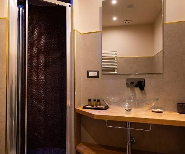 Le Stanze Di Teodorico